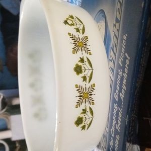 Fire king bakeing dish